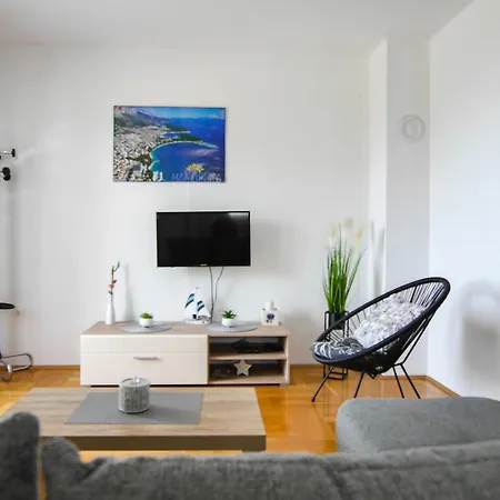 Apartment Ivesic Apartment Makarska